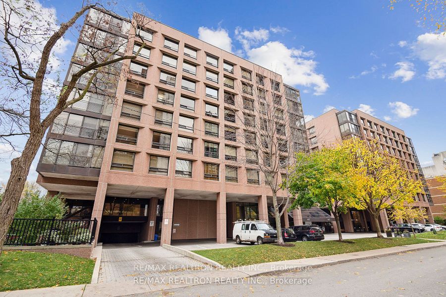 Apartment in Toronto