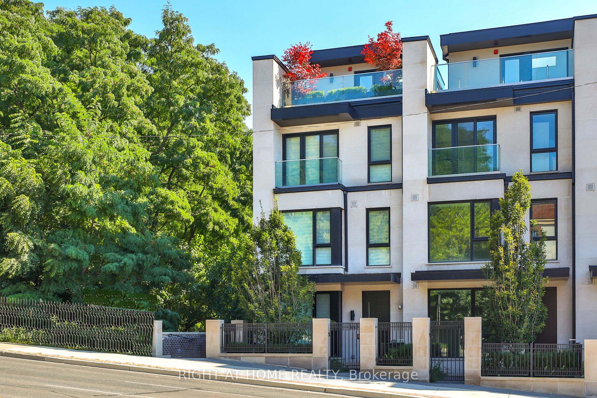 3-Storey in Toronto
