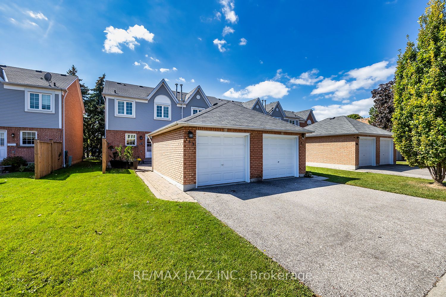 2-Storey in Durham