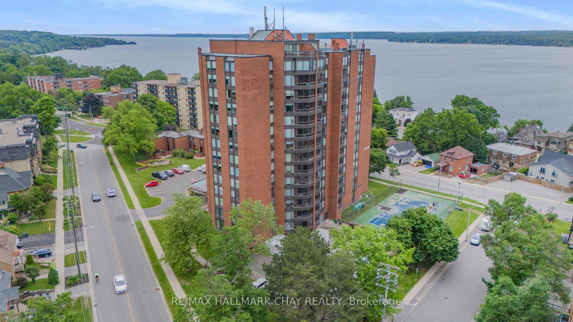 Apartment in Simcoe