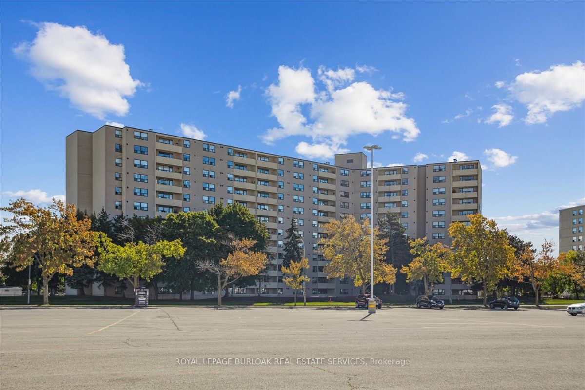 Apartment in Halton