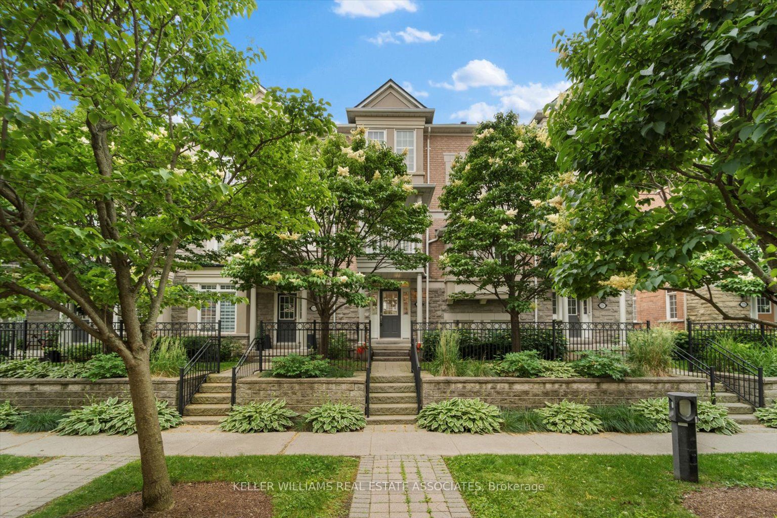 3-Storey in Peel