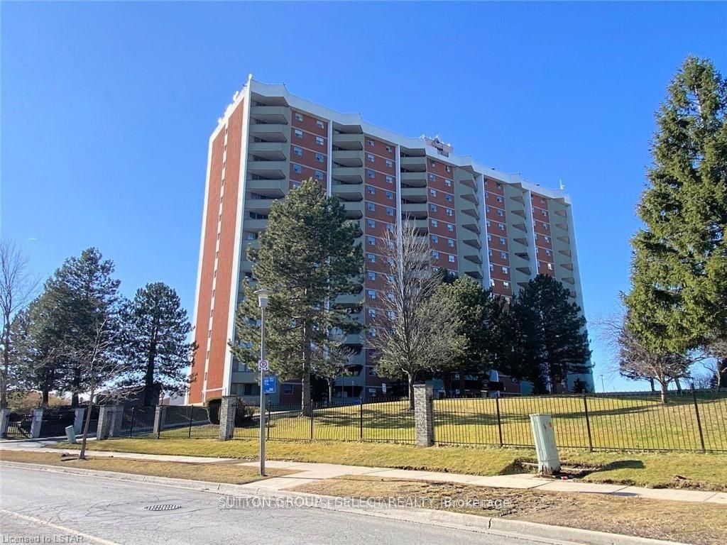 Apartment in Middlesex
