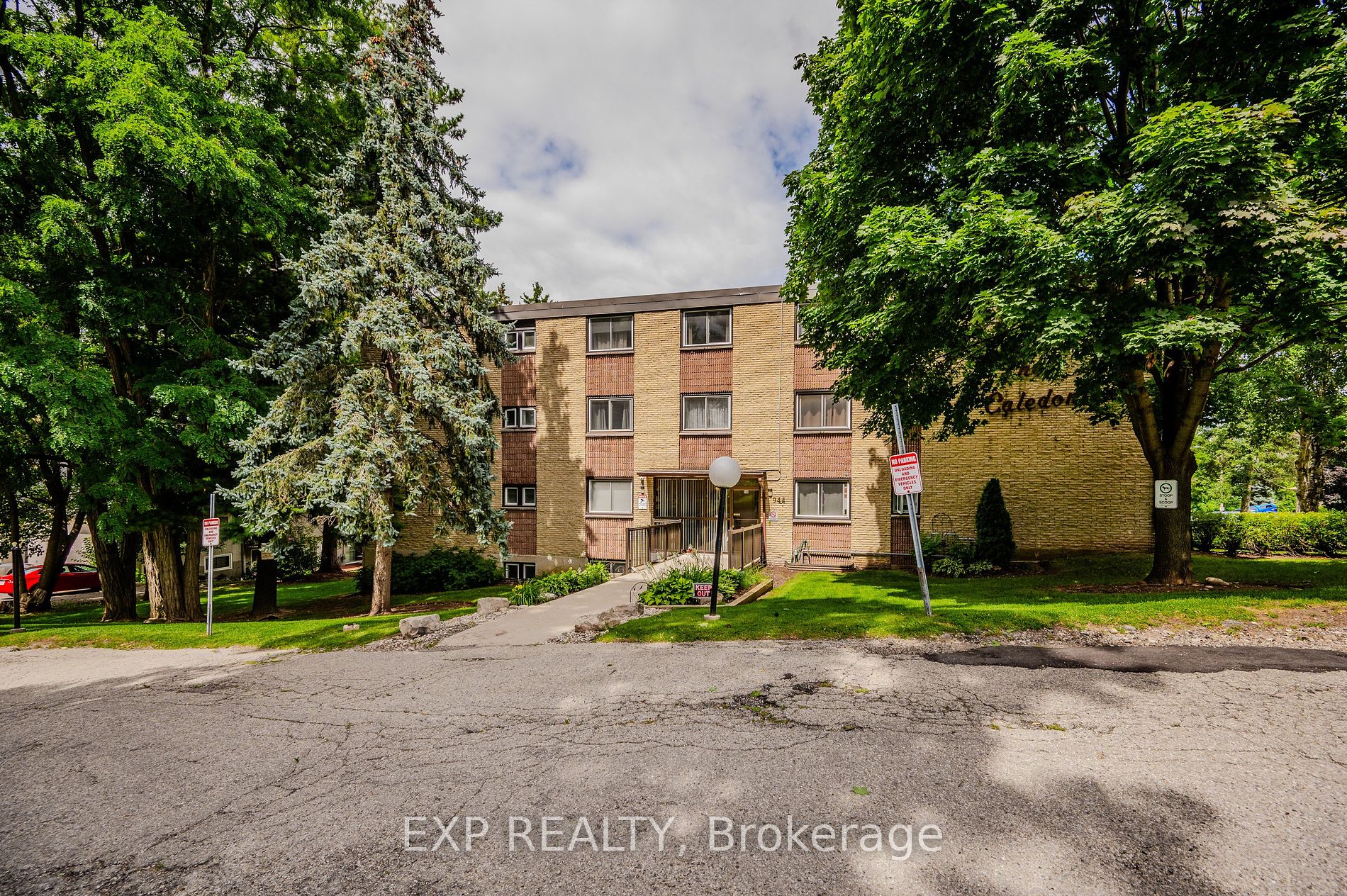 Apartment in Waterloo