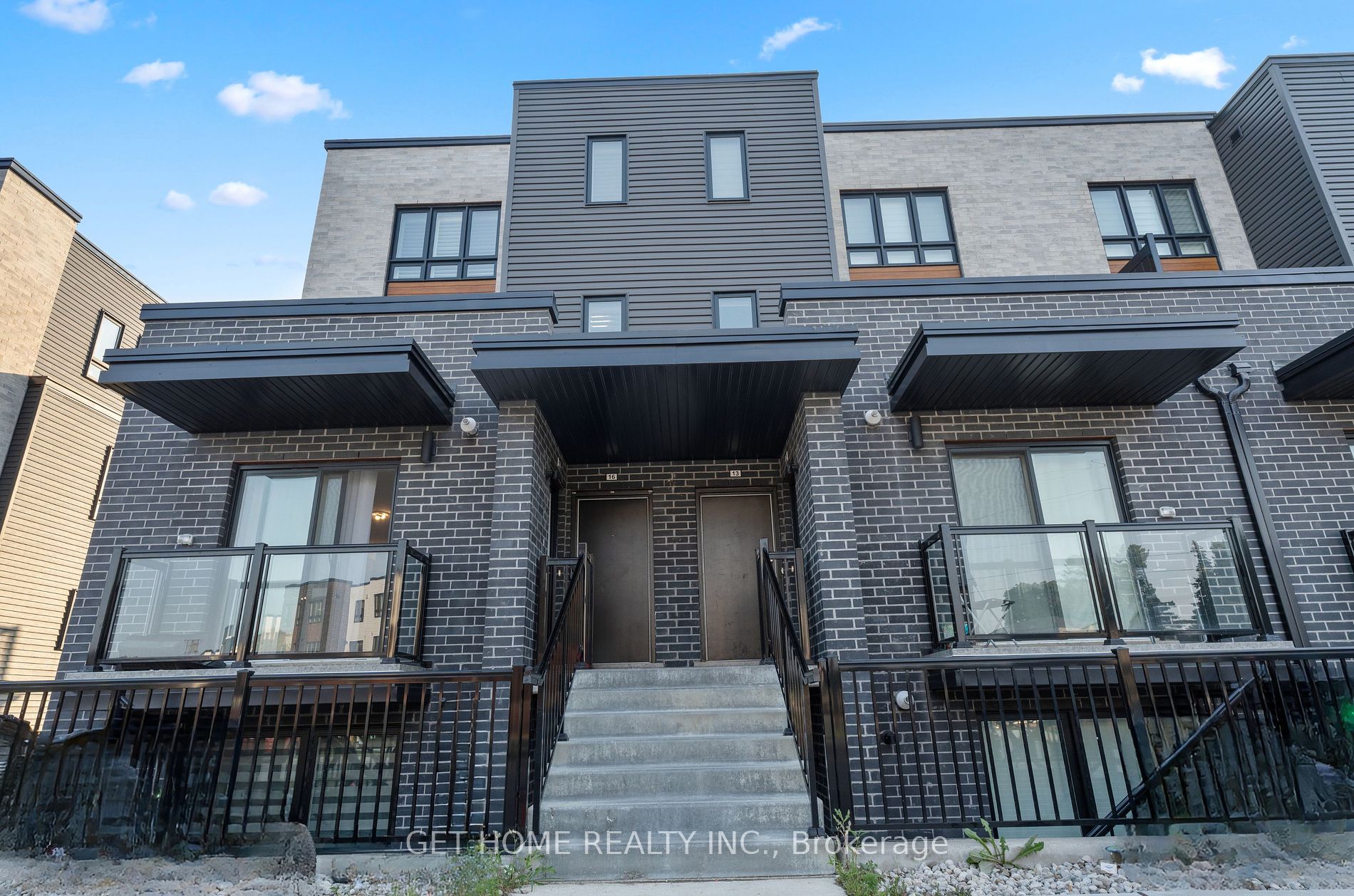 2-Storey in Waterloo