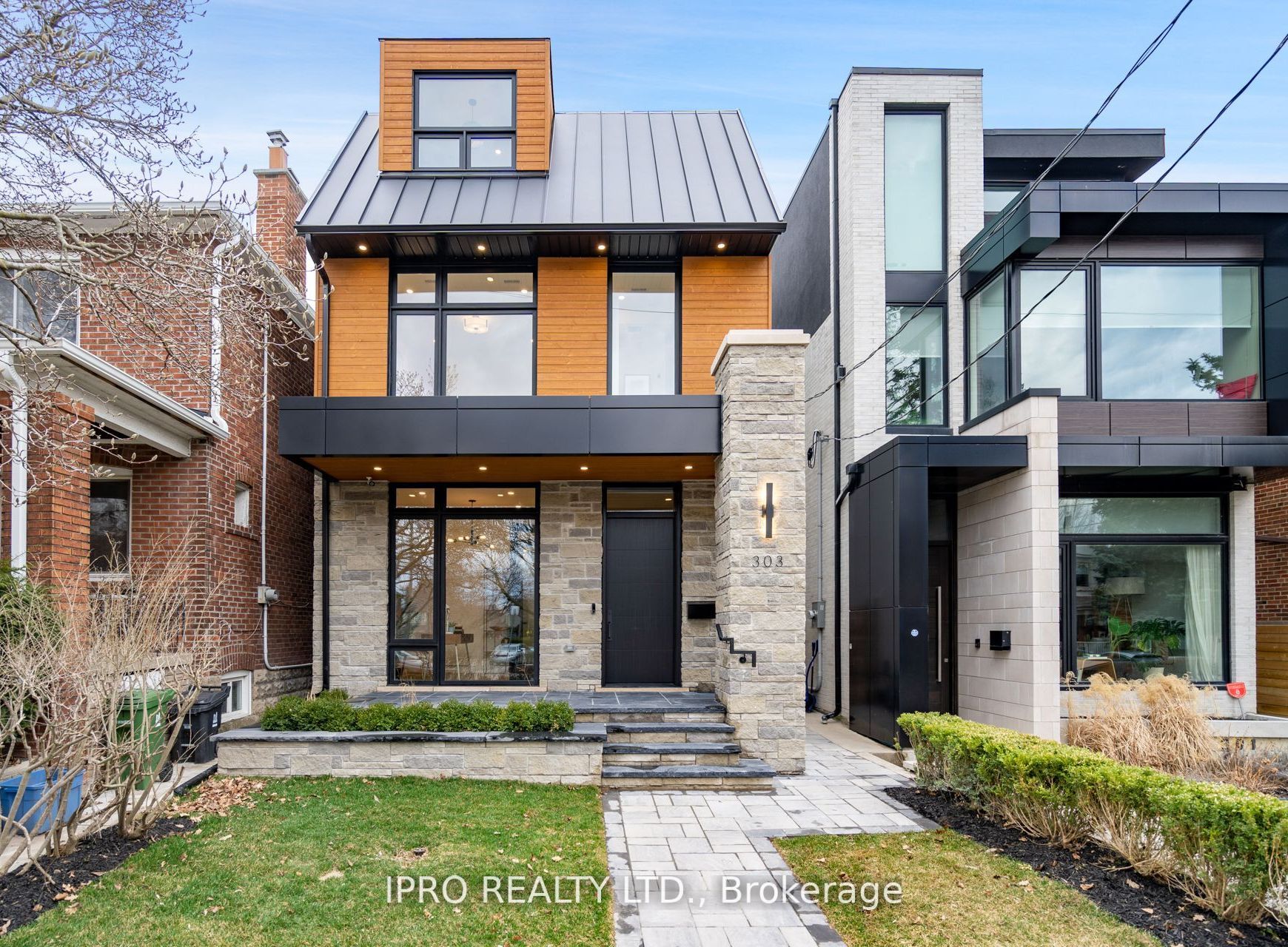 3-Storey in Toronto