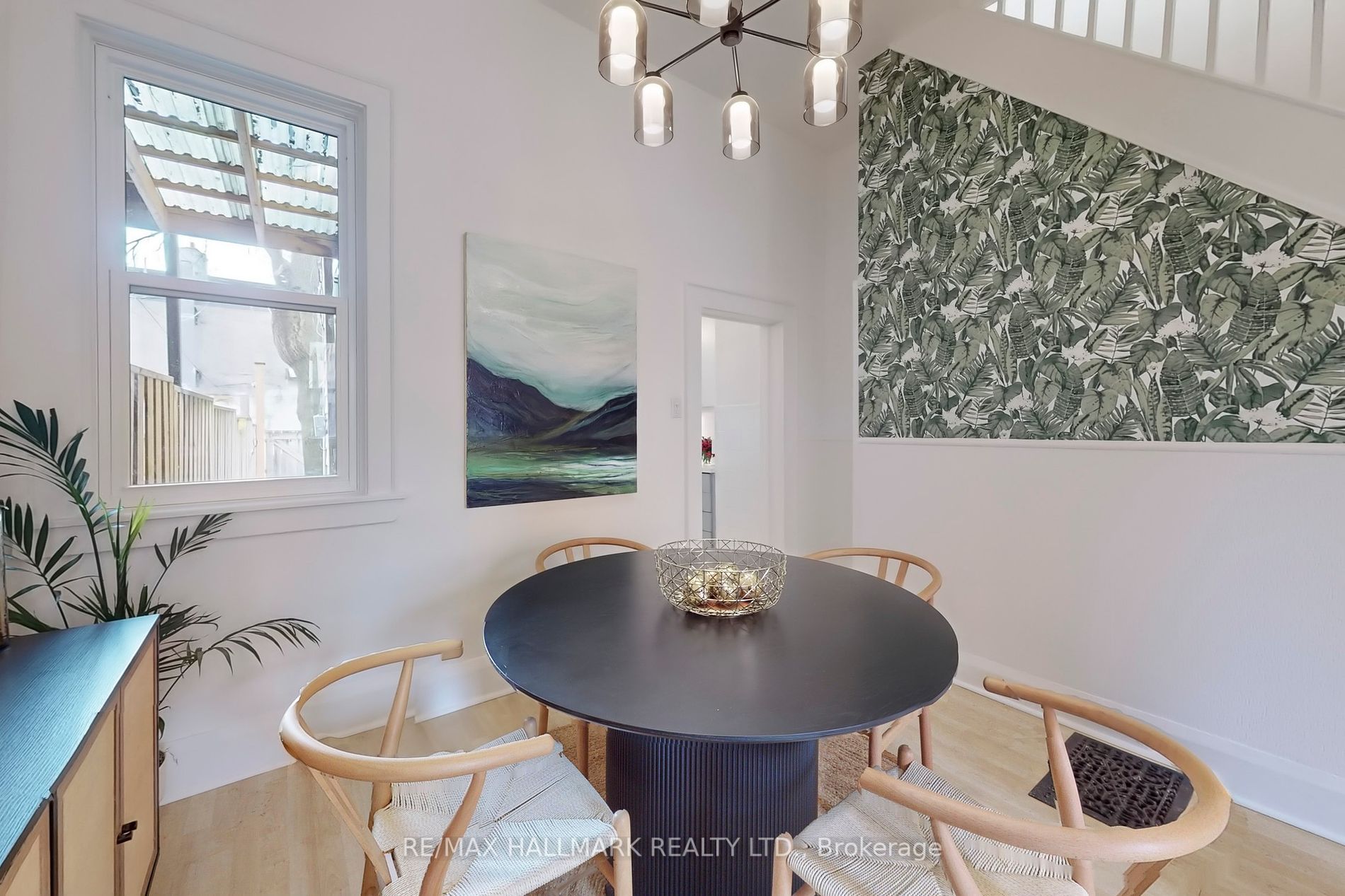 2-Storey in Toronto