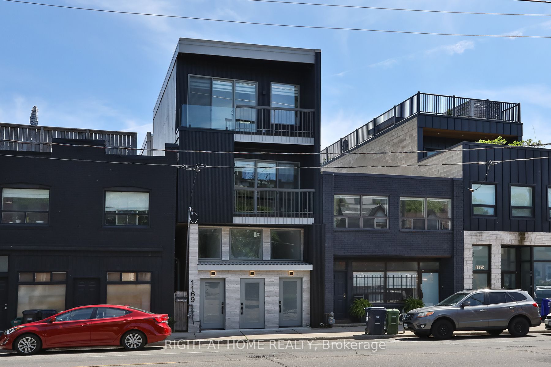 2-Storey in Toronto