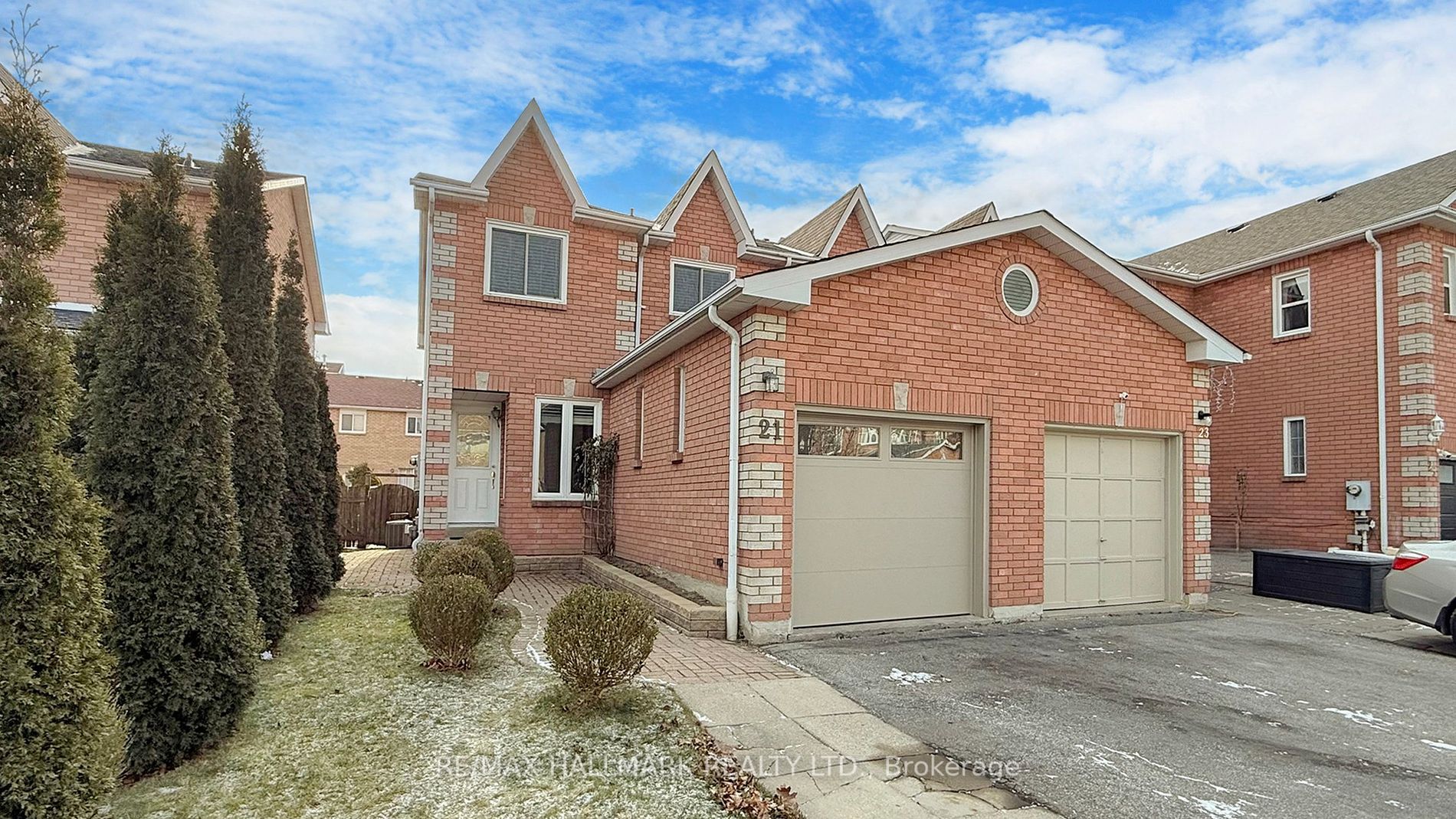 2-Storey in Durham