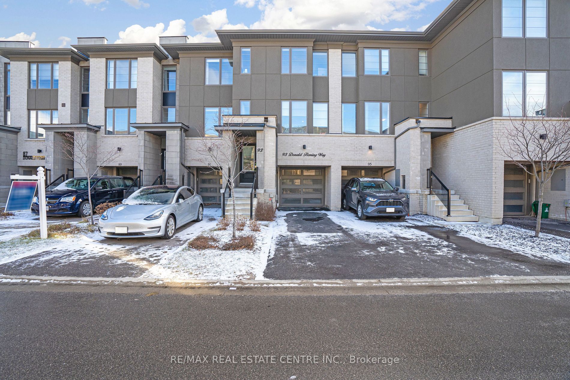 3-Storey in Durham