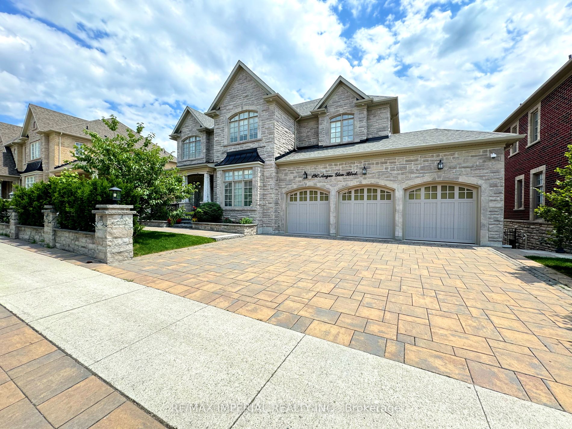 2-Storey in York