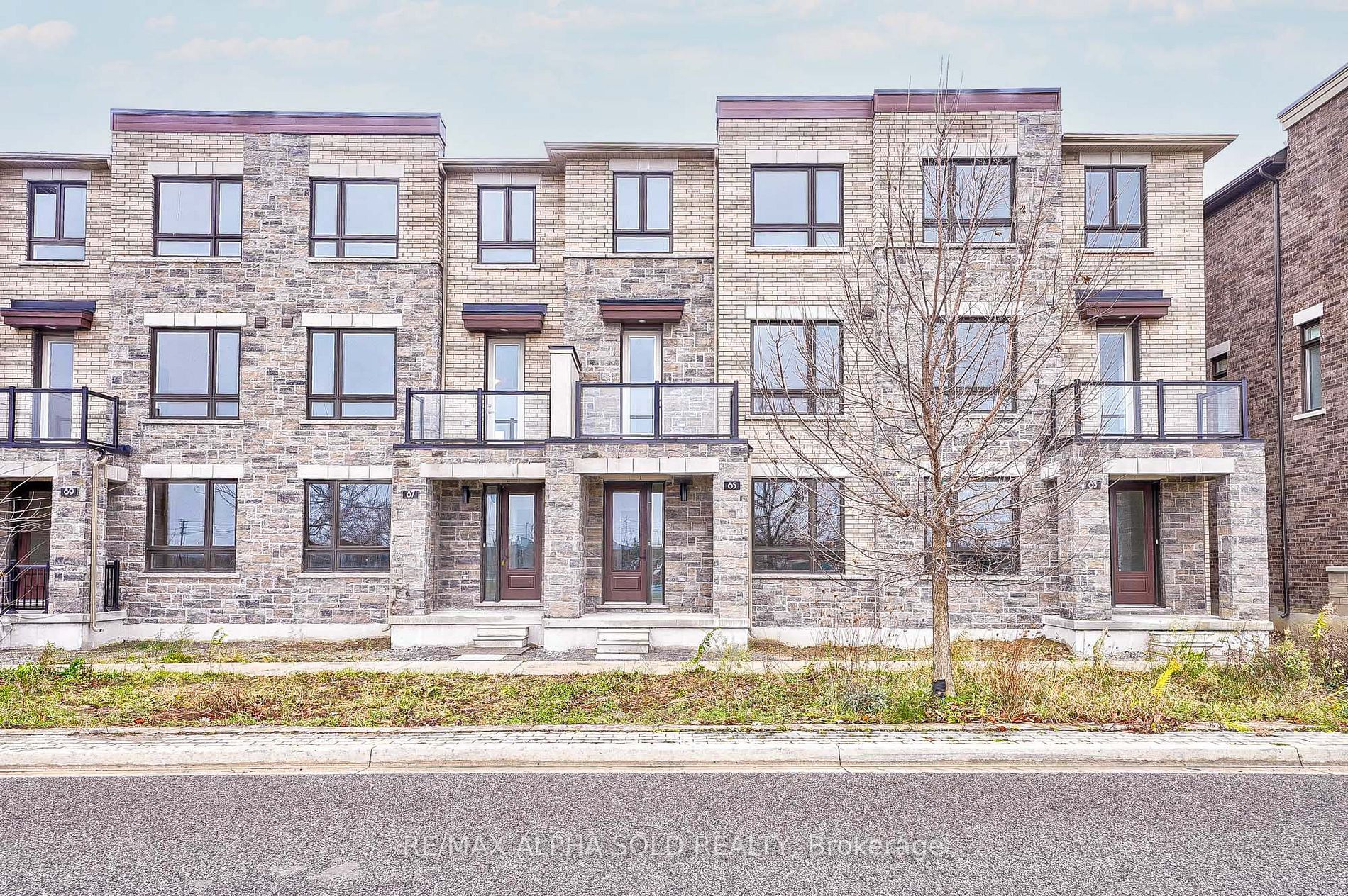 3-Storey in York