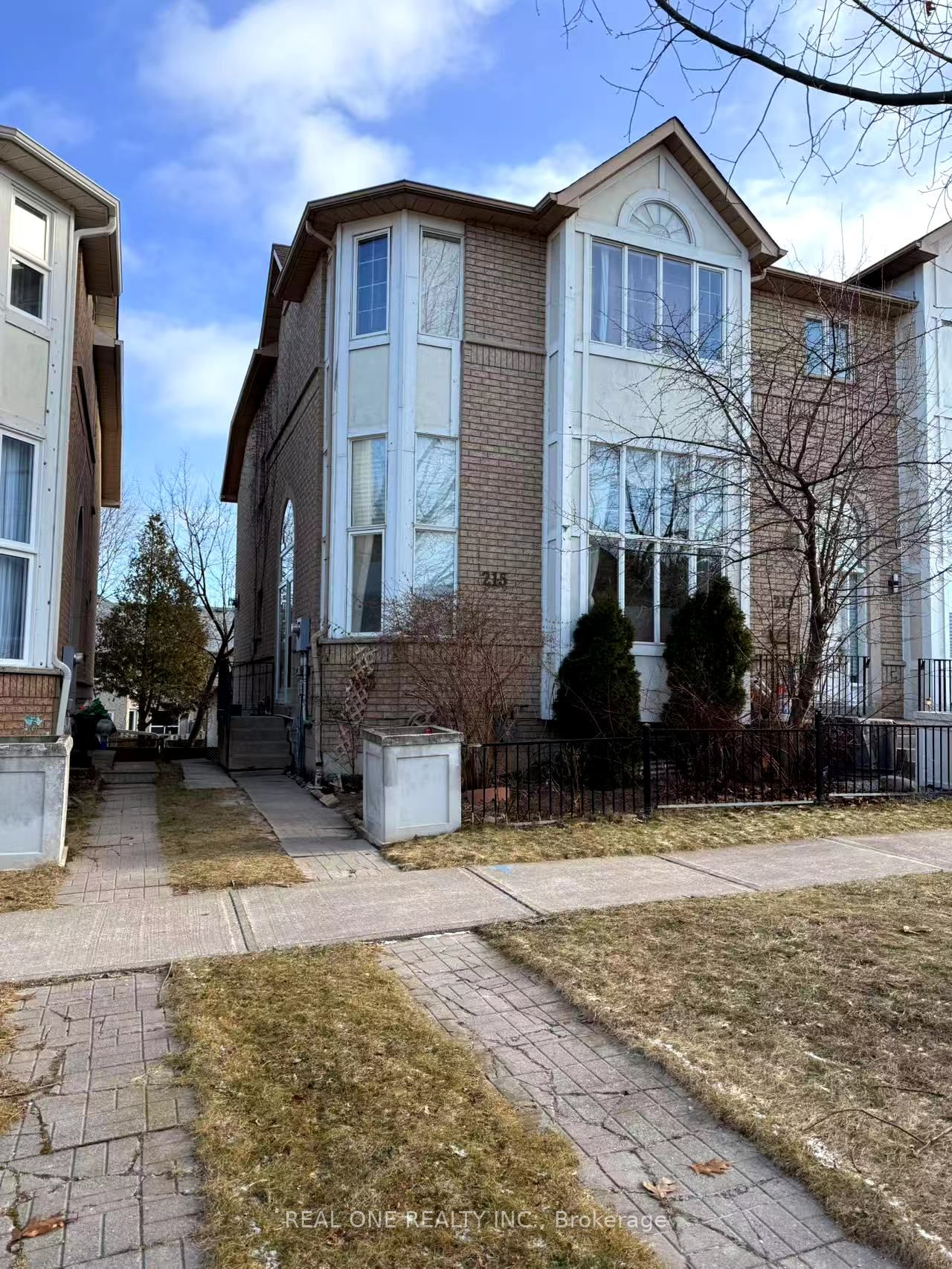 2-Storey in York