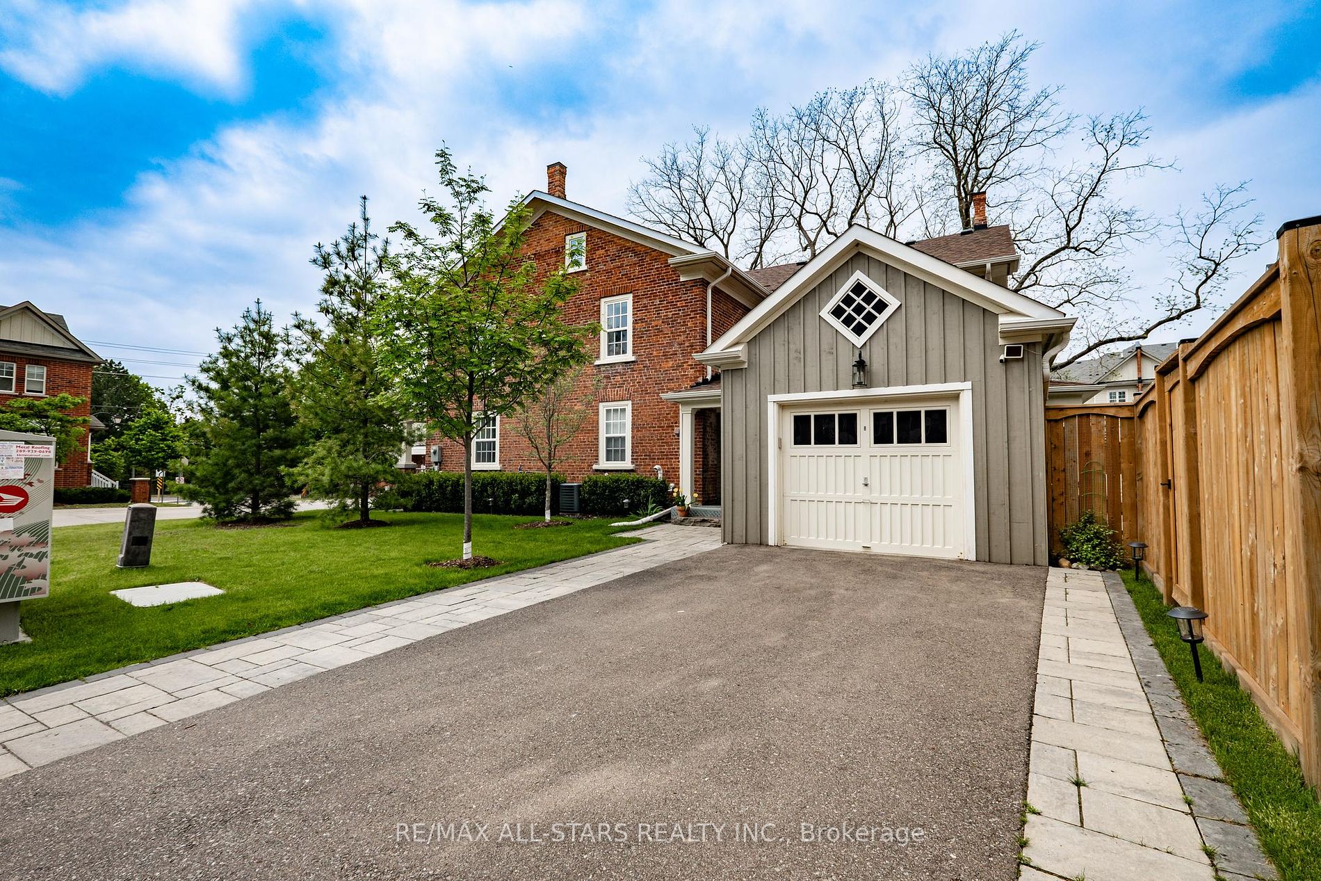2-Storey in York