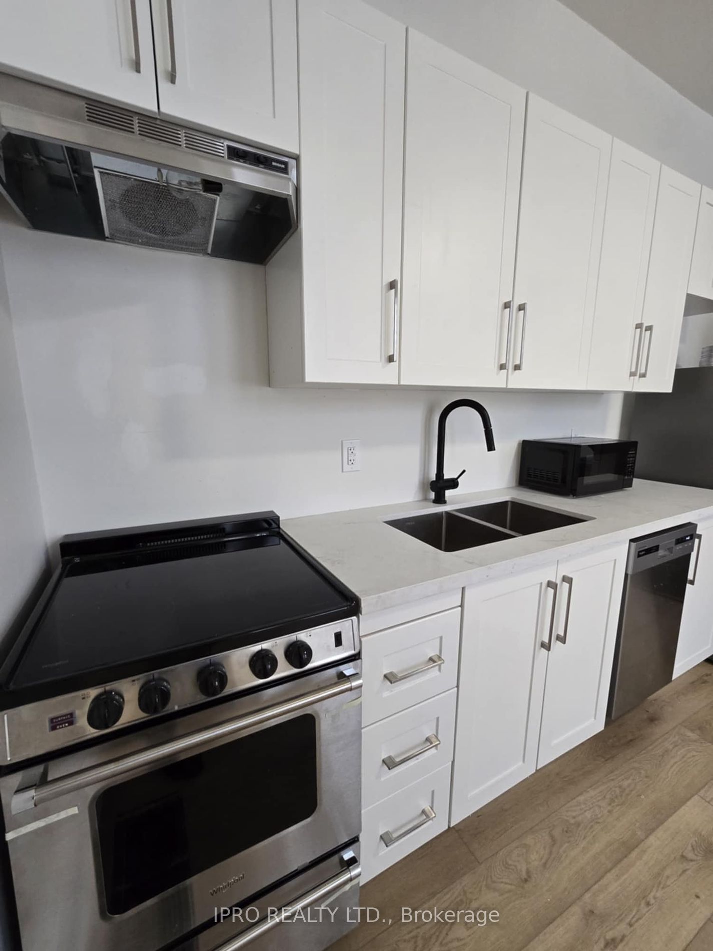 Apartment in Simcoe