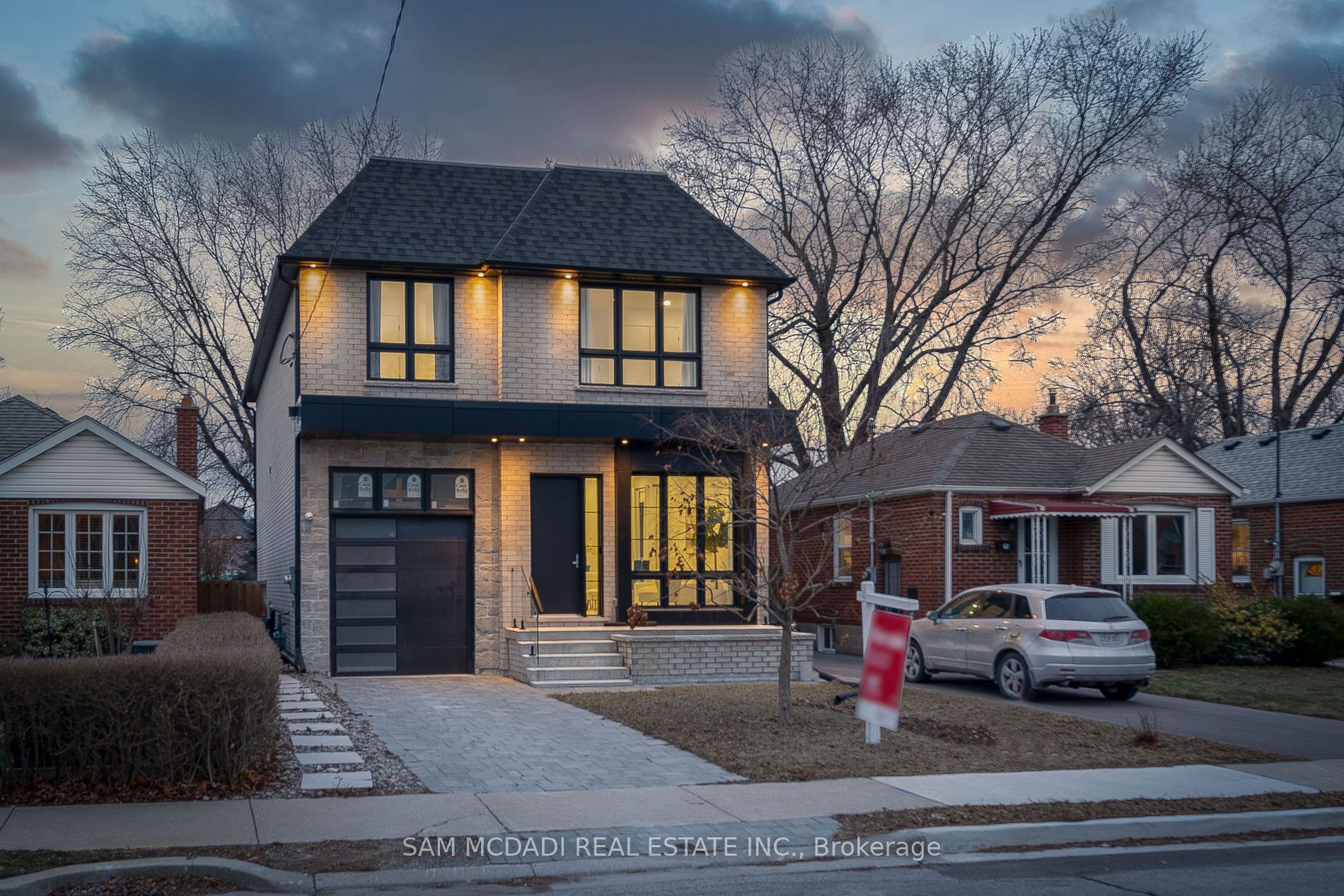 2-Storey in Toronto