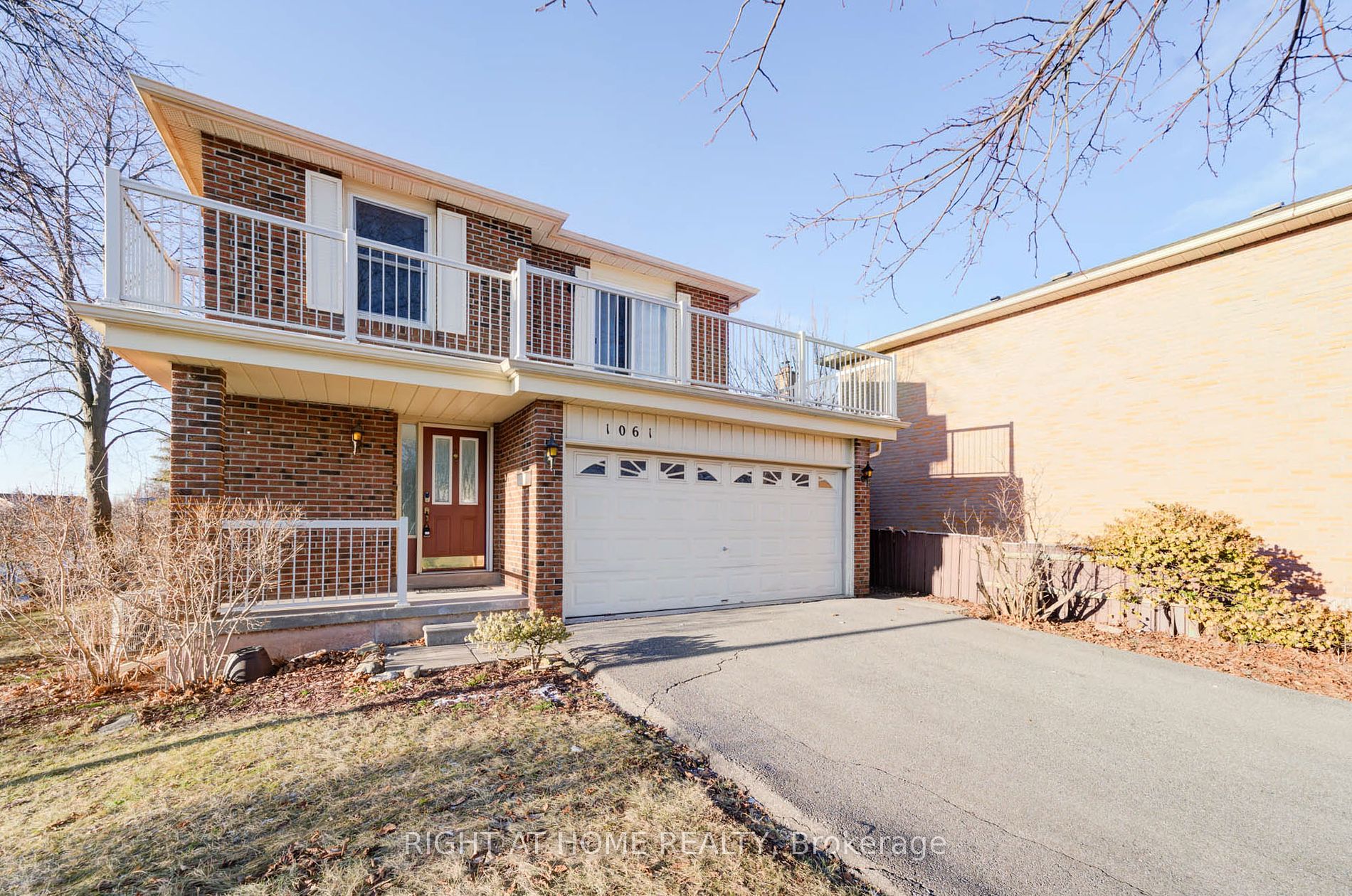 2-Storey in Halton