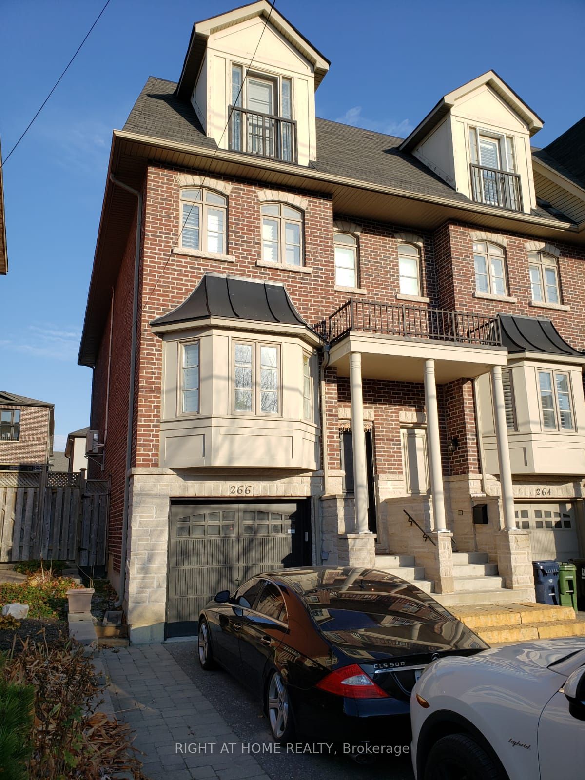 3-Storey in Toronto