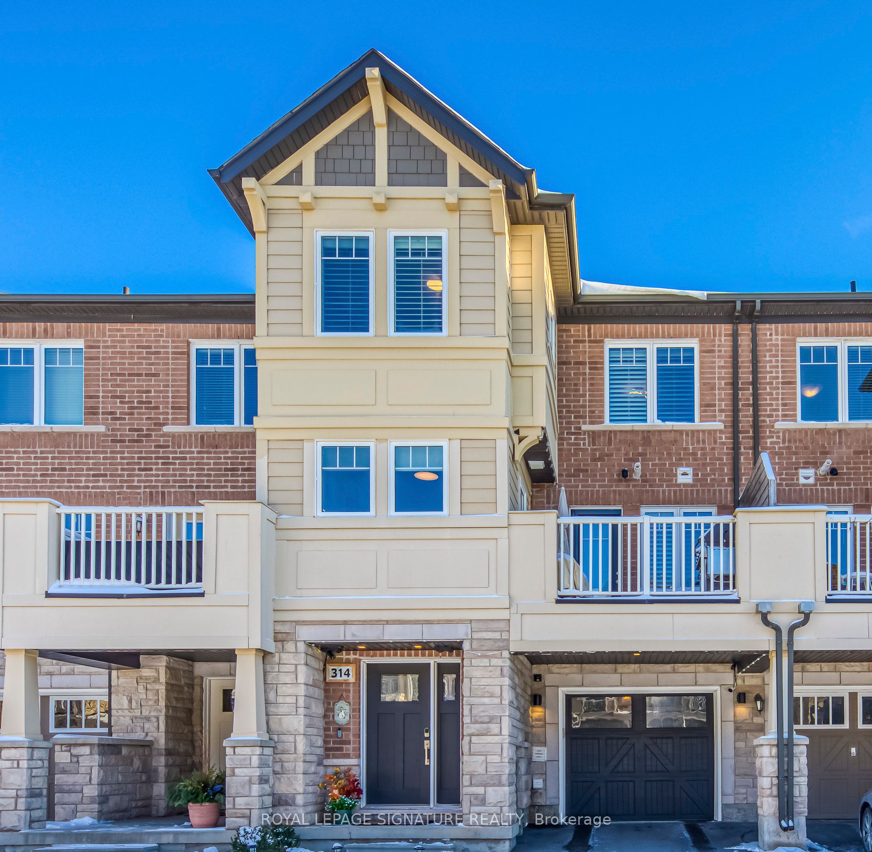 3-Storey in Halton