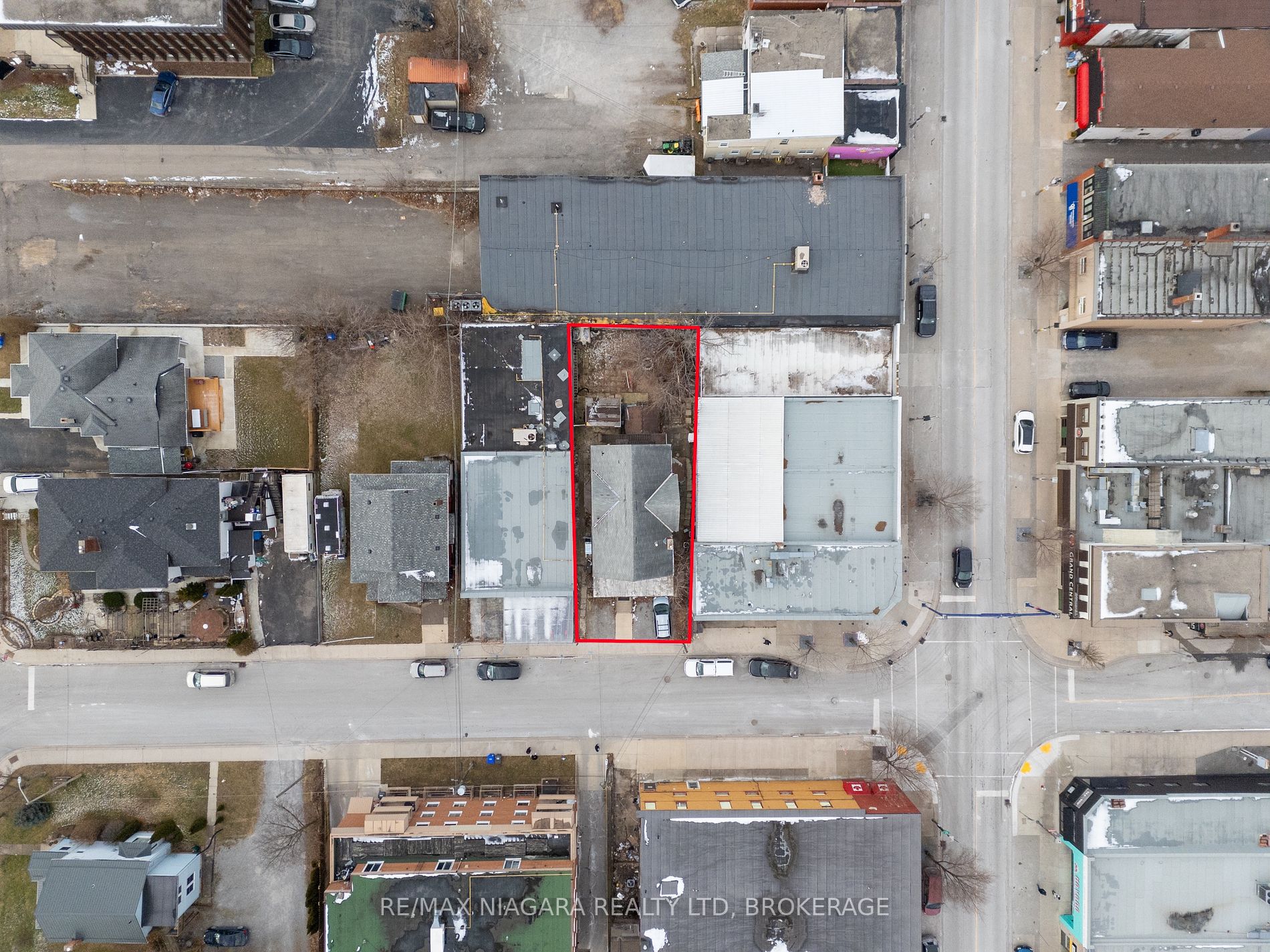 2 1/2 Storey in Niagara