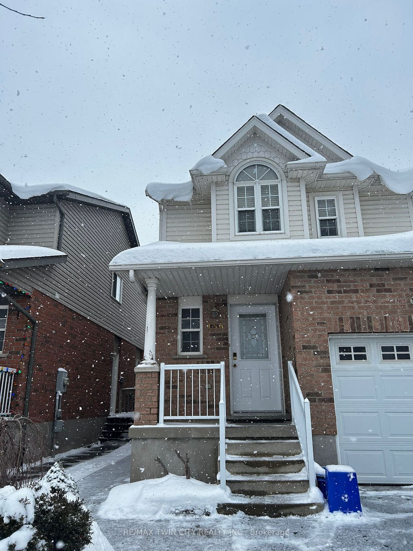 2-Storey in Waterloo