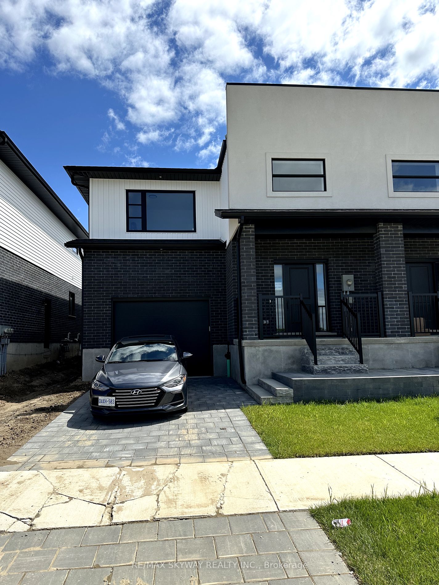 2-Storey in Middlesex