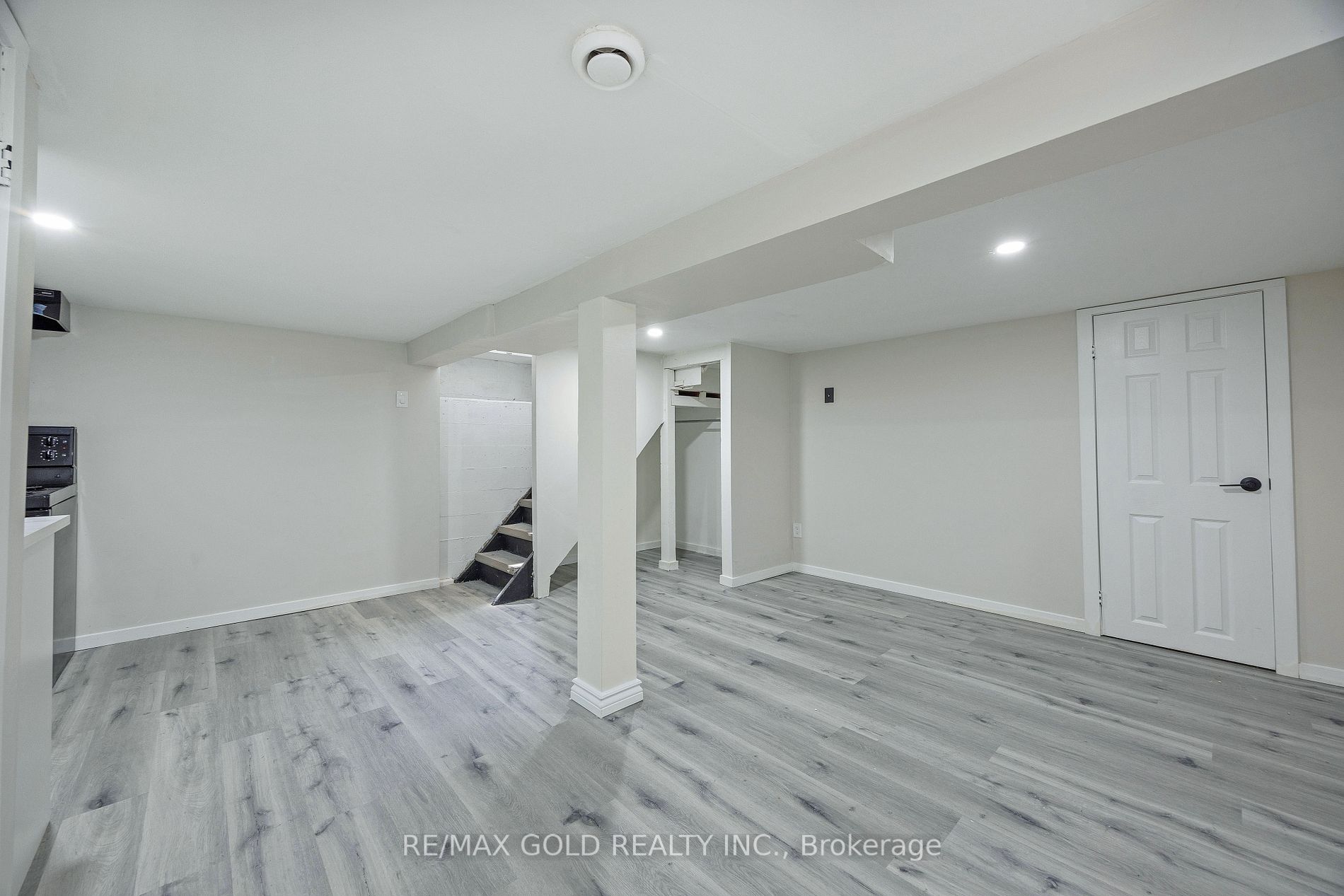 Bungalow in Middlesex