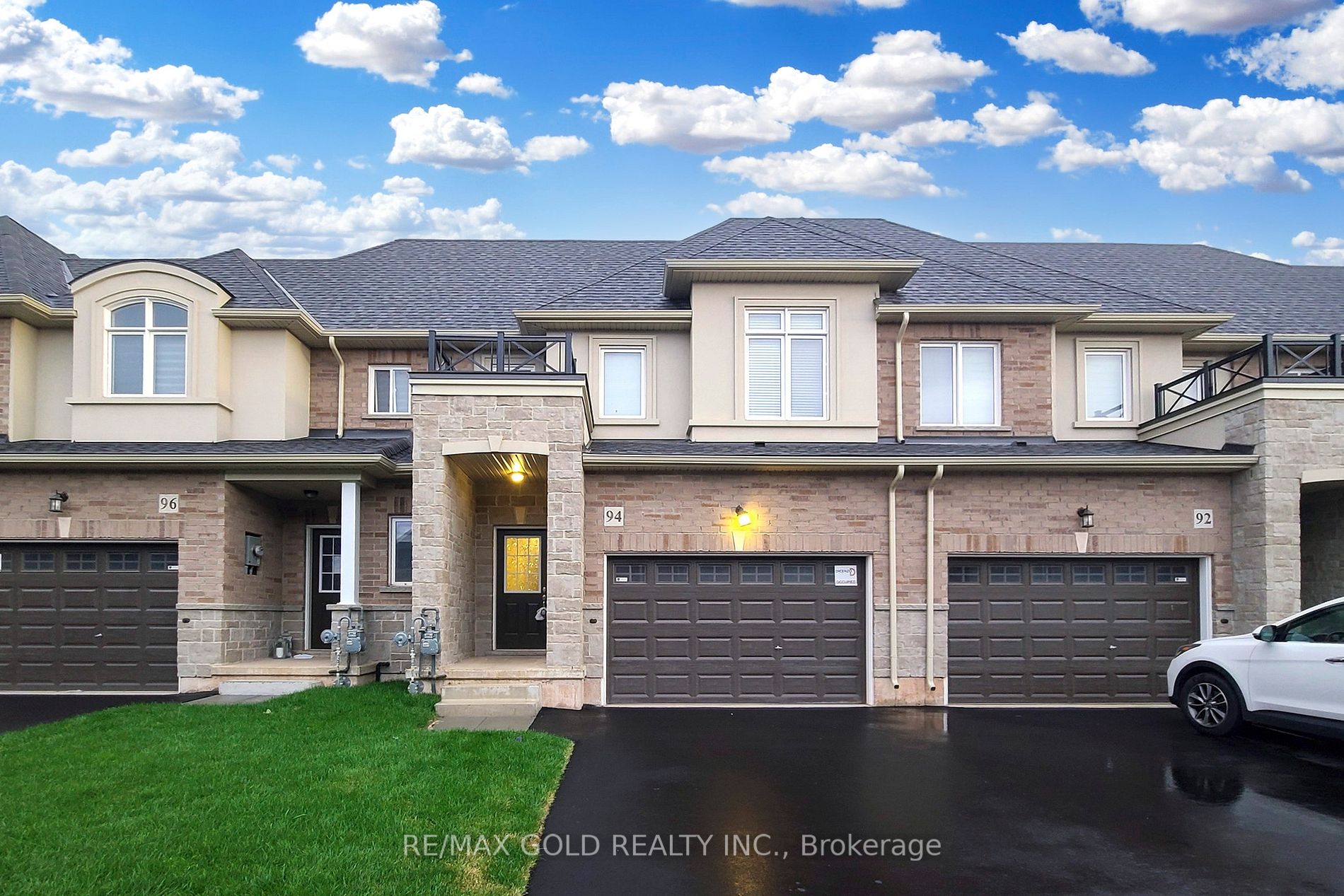 2-Storey in Hamilton