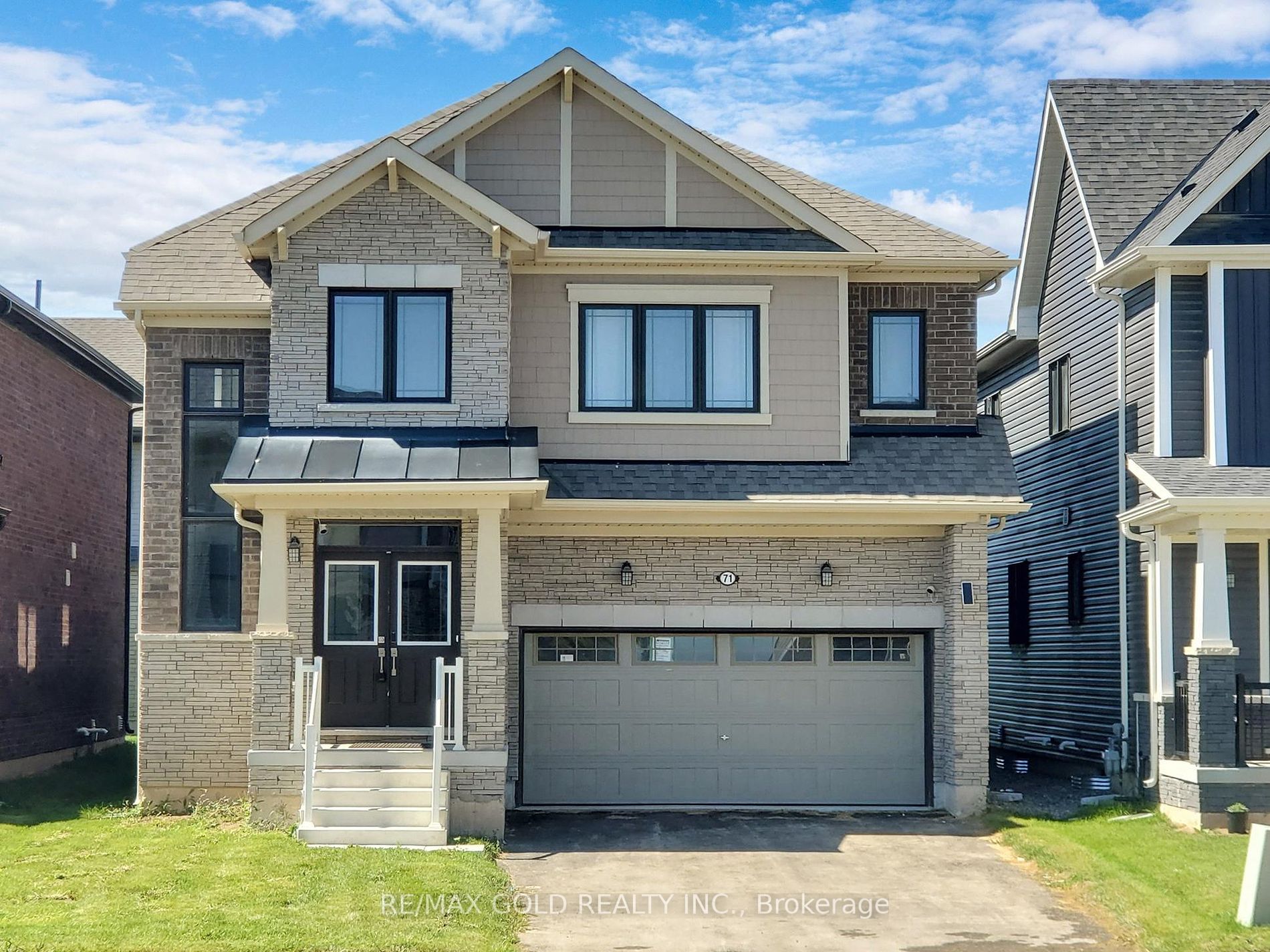 2-Storey in Niagara