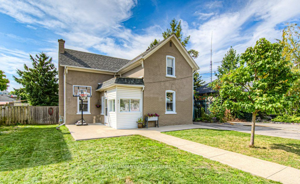 2-Storey in Waterloo