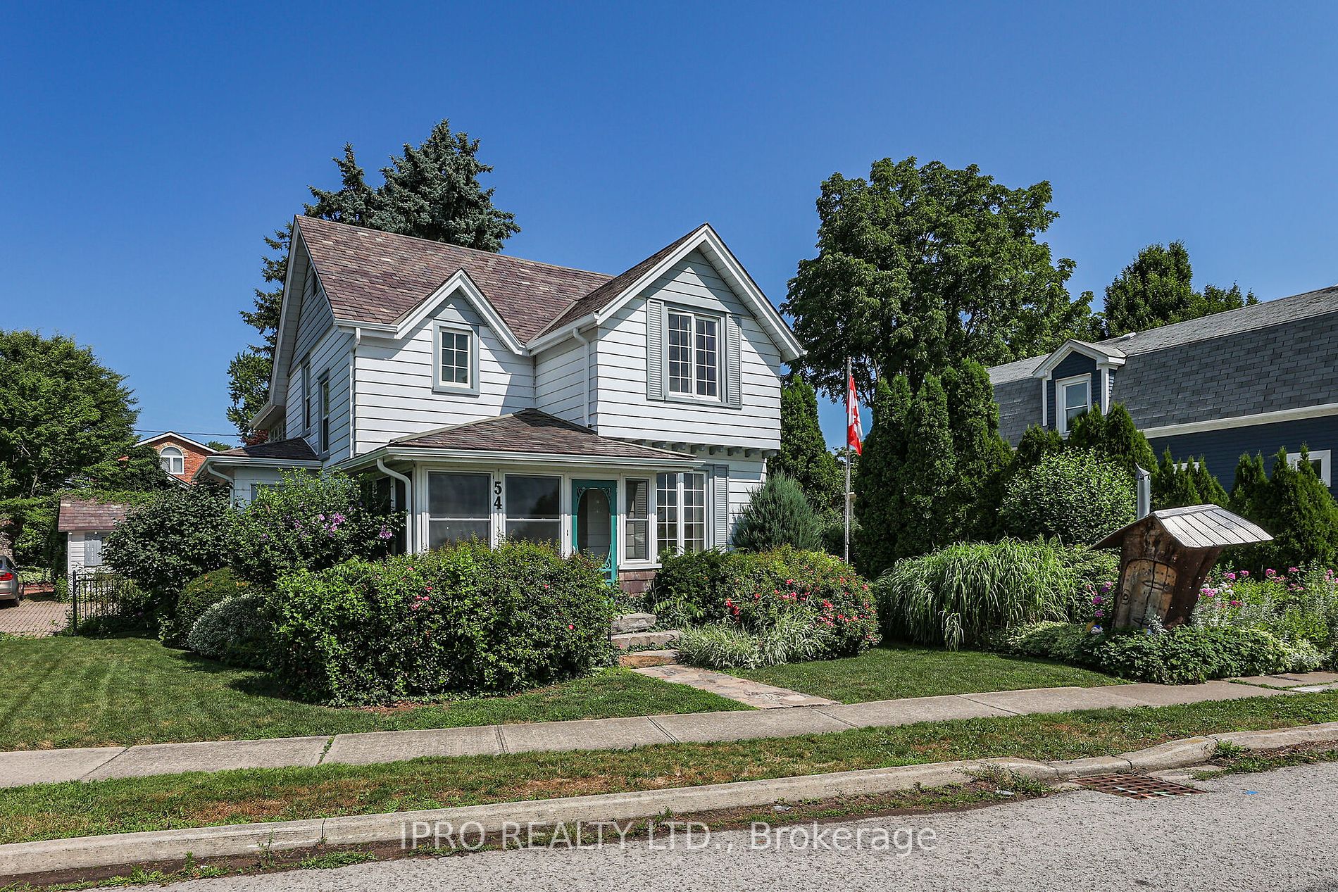 2-Storey in Niagara